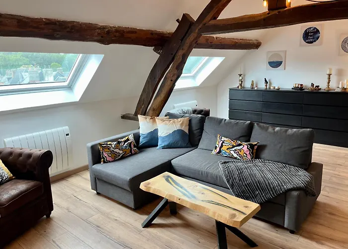 Maison Atypique Centre-village Au Calme Avec Vue Sur Les Toits Σπίτι διακοπών *