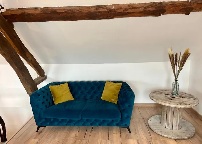 Maison Atypique Centre-village Au Calme Avec Vue Sur Les Toits Σπίτι διακοπών Cormeilles (Eure)