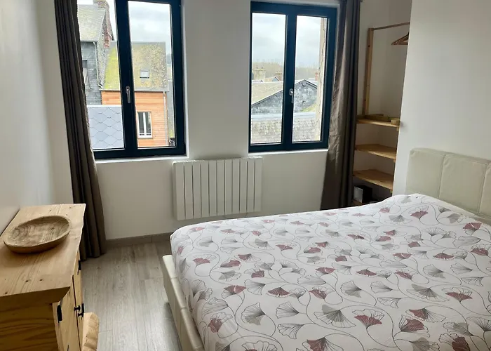 Σπίτι διακοπών Maison Atypique Centre-village Au Calme Avec Vue Sur Les Toits