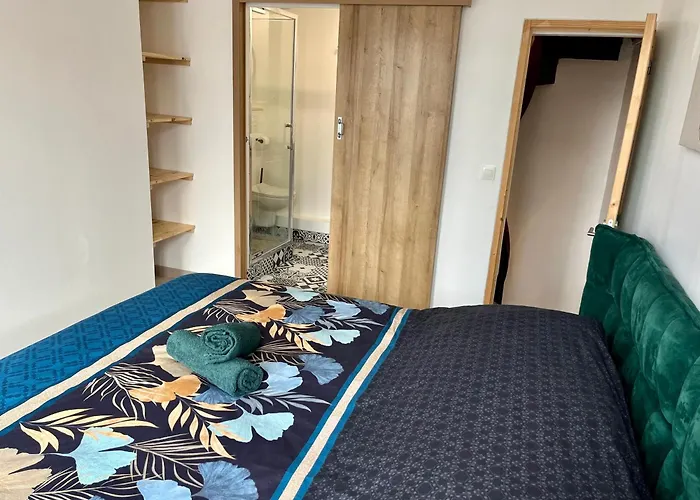 Σπίτι διακοπών Maison Atypique Centre-village Au Calme Avec Vue Sur Les Toits Cormeilles (Eure)