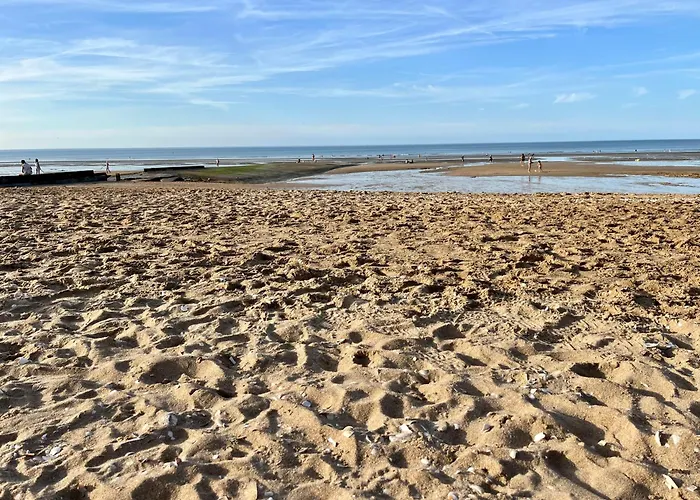 Maison Atypique Centre-village Au Calme Avec Vue Sur Les Toits Σπίτι διακοπών